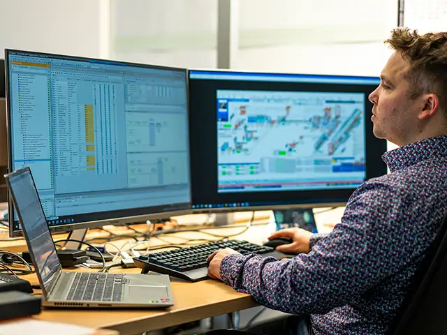 Programmer with focus on S7/ TIA Portal